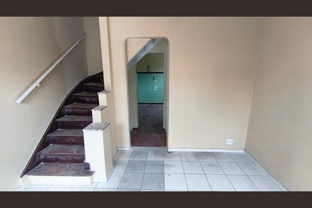 Casa para alugar com 86m², 2 quartos e 1 vaga Casa para alugar com 86m², 2 quartos e 1 vagaSala
