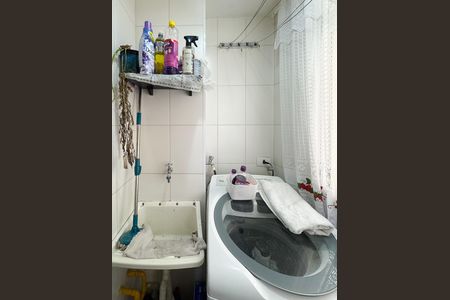Apartamento à venda com 54m², 2 quartos e 1 vaga Apartamento à venda com 54m², 2 quartos e 1 vagaÁrea de Serviço
