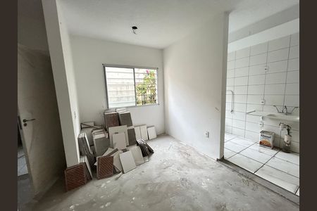 Sala de apartamento à venda com 2 quartos, 41m² em Bonsucesso, Rio de Janeiro