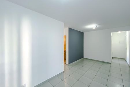 Apartamento para alugar com 63m², 3 quartos e 1 vaga Apartamento para alugar com 63m², 3 quartos e 1 vagaSala
