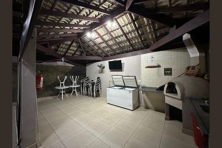 Apartamento para alugar com 46m², 2 quartos e 1 vagaÁrea comum - Churrasqueira