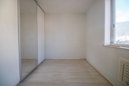 Apartamento à venda com 79m², 3 quartos e 1 vaga Apartamento à venda com 79m², 3 quartos e 1 vagaQuarto 2
