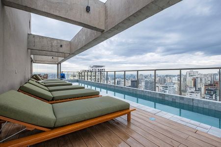 Apartamento à venda com 145m², 3 quartos e 2 vagasPiscina