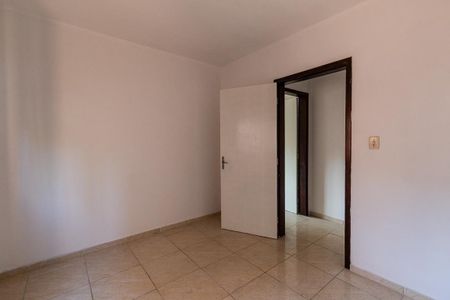 Quarto 2 de apartamento para alugar com 2 quartos, 65m² em Nonoai, Porto Alegre