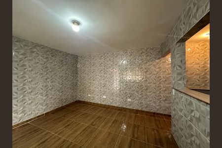 Casa para alugar com 70m², 2 quartos e 1 vaga Casa para alugar com 70m², 2 quartos e 1 vagaSala/Cozinha