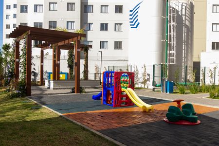 Apartamento à venda com 40m², 2 quartos e sem vagaÁrea comum - Playground