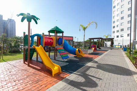 Apartamento à venda com 40m², 2 quartos e sem vagaÁrea comum - Playground