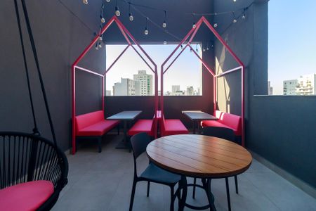 Studio para alugar com 25m², 1 quarto e sem vaga Studio para alugar com 25m², 1 quarto e sem vagaÁrea comum