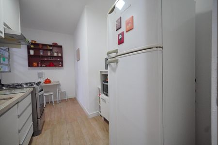 Cozinha de apartamento para alugar com 3 quartos, 82m² em Centro, Florianópolis