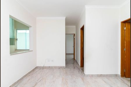 Casa de condomínio à venda com 70m², 2 quartos e 2 vagasSala