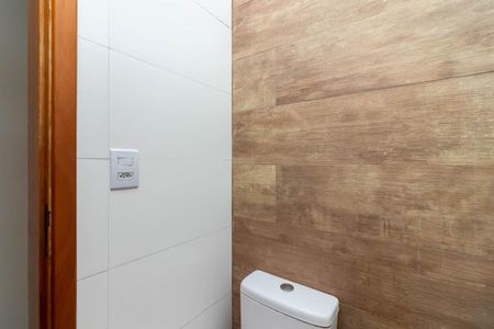 Casa de condomínio à venda com 70m², 2 quartos e 2 vagasBanheiro