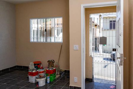 Casa para alugar com 2 quartos, 50m² em Vila Lucia, São Paulo