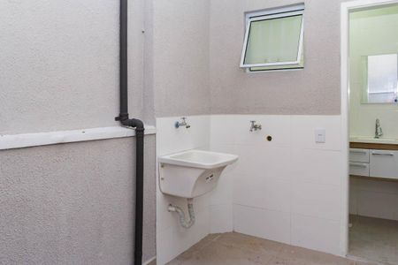 Casa para alugar com 50m², 2 quartos e sem vaga