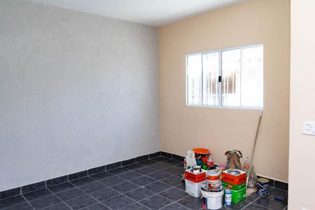Casa para alugar com 50m², 2 quartos e sem vaga