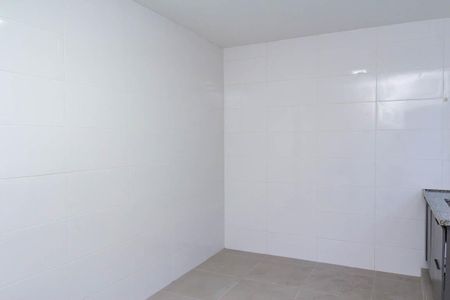 Casa para alugar com 50m², 2 quartos e sem vaga