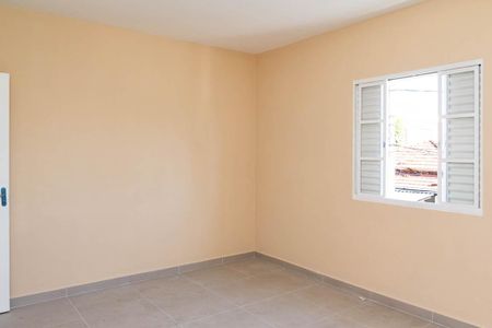 Casa para alugar com 50m², 2 quartos e sem vaga