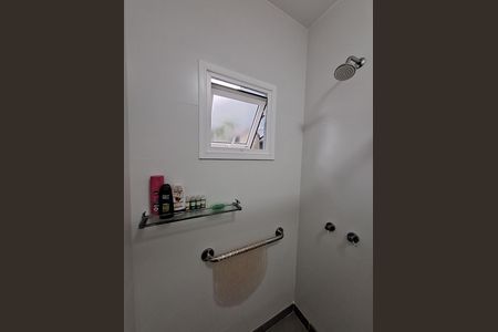 Casa de condomínio à venda com 340m², 4 quartos e 1 vaga Casa de condomínio à venda com 340m², 4 quartos e 1 vagaBanheiro Social