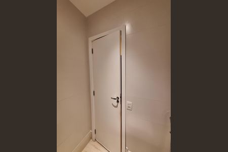 Casa de condomínio à venda com 340m², 4 quartos e 1 vaga Casa de condomínio à venda com 340m², 4 quartos e 1 vagaLavabo