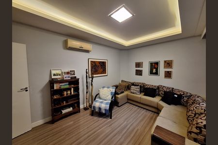 Sala 2 de casa de condomínio à venda com 4 quartos, 340m² em Pendotiba, Niterói