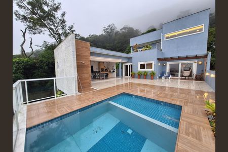 Área externa de casa de condomínio à venda com 4 quartos, 340m² em Pendotiba, Niterói