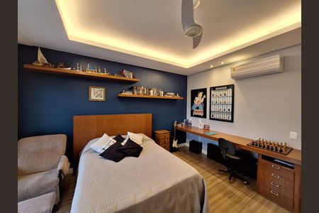 Casa de condomínio à venda com 340m², 4 quartos e 1 vaga Casa de condomínio à venda com 340m², 4 quartos e 1 vaga Suíte 2