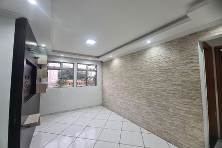 Sala de apartamento à venda com 3 quartos, 50m² em Jardim Santa Teresinha, São Paulo