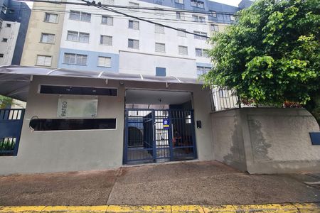 Apartamento à venda com 50m², 3 quartos e 1 vagaFachada