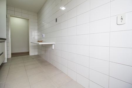 Apartamento à venda com 69m², 2 quartos e 1 vaga Apartamento à venda com 69m², 2 quartos e 1 vagaÁrea de Serviço