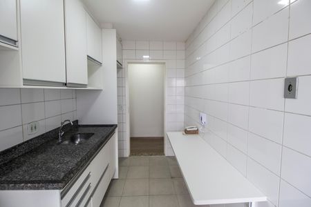 Apartamento à venda com 69m², 2 quartos e 1 vaga Apartamento à venda com 69m², 2 quartos e 1 vagaCozinha