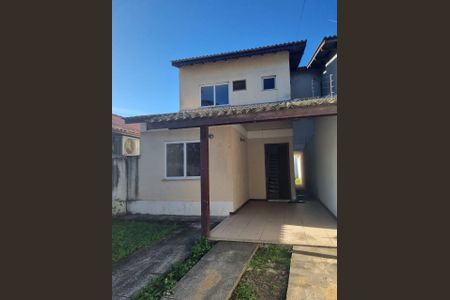Casa à venda com 143m², 3 quartos e 2 vagasÁrea externa