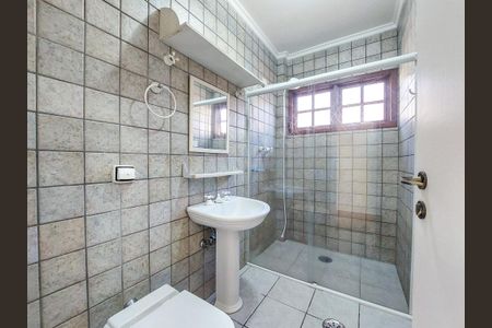 Banheiro de casa para alugar com 3 quartos, 90m² em Cidade Monções, São Paulo