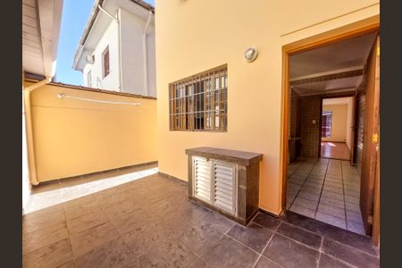 Quintal de casa para alugar com 3 quartos, 90m² em Cidade Monções, São Paulo