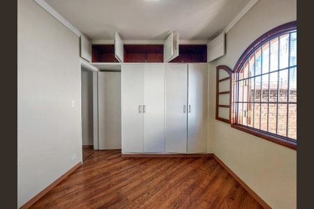 Casa para alugar com 90m², 3 quartos e 2 vagas Casa para alugar com 90m², 3 quartos e 2 vagasQuarto 1