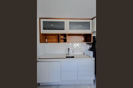 Apartamento para alugar com 34m², 1 quarto e 1 vaga Apartamento para alugar com 34m², 1 quarto e 1 vagaCozinha e Área de Serviço