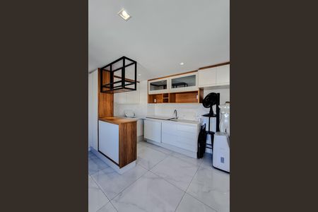 Apartamento para alugar com 34m², 1 quarto e 1 vaga Apartamento para alugar com 34m², 1 quarto e 1 vagaCozinha e Área de Serviço