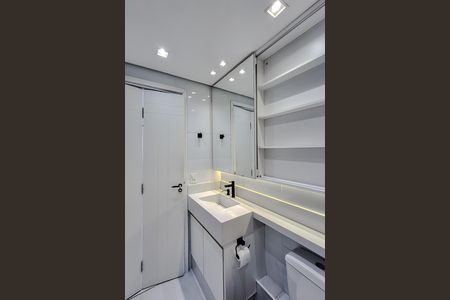 Apartamento para alugar com 34m², 1 quarto e 1 vaga Apartamento para alugar com 34m², 1 quarto e 1 vagaBanheiro