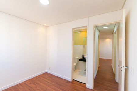 Apartamento à venda com 57m², 3 quartos e 1 vaga Apartamento à venda com 57m², 3 quartos e 1 vagaSuíte