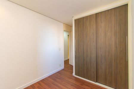 Apartamento à venda com 57m², 3 quartos e 1 vaga Apartamento à venda com 57m², 3 quartos e 1 vagaQuarto 2
