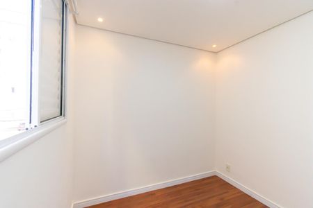 Apartamento à venda com 57m², 3 quartos e 1 vaga Apartamento à venda com 57m², 3 quartos e 1 vagaQuarto 2