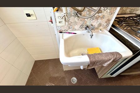 Apartamento para alugar com 50m², 2 quartos e 1 vaga Apartamento para alugar com 50m², 2 quartos e 1 vagaÁrea de Serviço