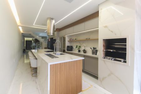 Casa para alugar com 250m², 3 quartos e 1 vagaCozinha
