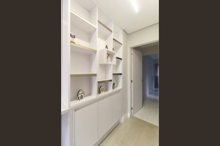Casa para alugar com 250m², 3 quartos e 1 vagaCloset Quarto 1 - Suíte