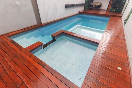 Casa para alugar com 250m², 3 quartos e 1 vagaÁrea Externa - Piscina