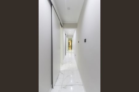 Casa para alugar com 250m², 3 quartos e 1 vagaCorredor