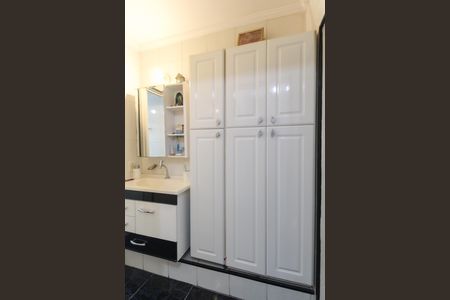 Apartamento à venda com 48m², 2 quartos e 1 vagaBanheiro