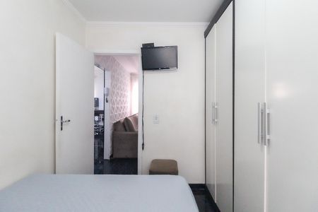 Quarto 1 de apartamento à venda com 2 quartos, 48m² em Conjunto Residencial José Bonifácio, São Paulo