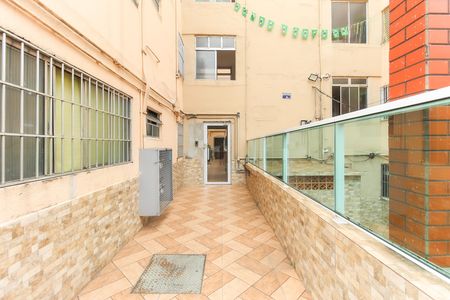 Apartamento à venda com 48m², 2 quartos e 1 vagaÁrea Comum