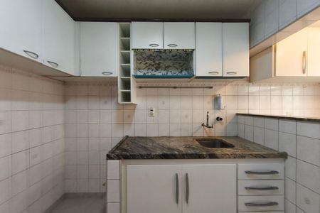 Apartamento à venda com 58m², 2 quartos e 1 vaga Apartamento à venda com 58m², 2 quartos e 1 vagaCozinha