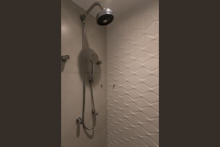 Apartamento para alugar com 56m², 1 quarto e 1 vaga Apartamento para alugar com 56m², 1 quarto e 1 vagaBanheiro da Suíte