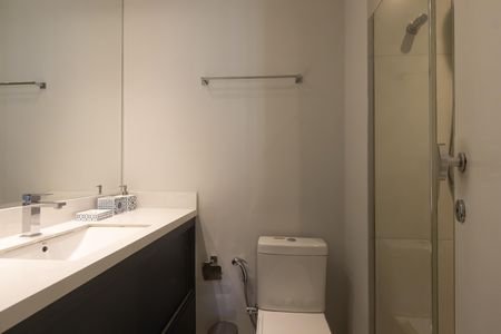 Apartamento para alugar com 56m², 1 quarto e 1 vaga Apartamento para alugar com 56m², 1 quarto e 1 vagaBanheiro da Suíte